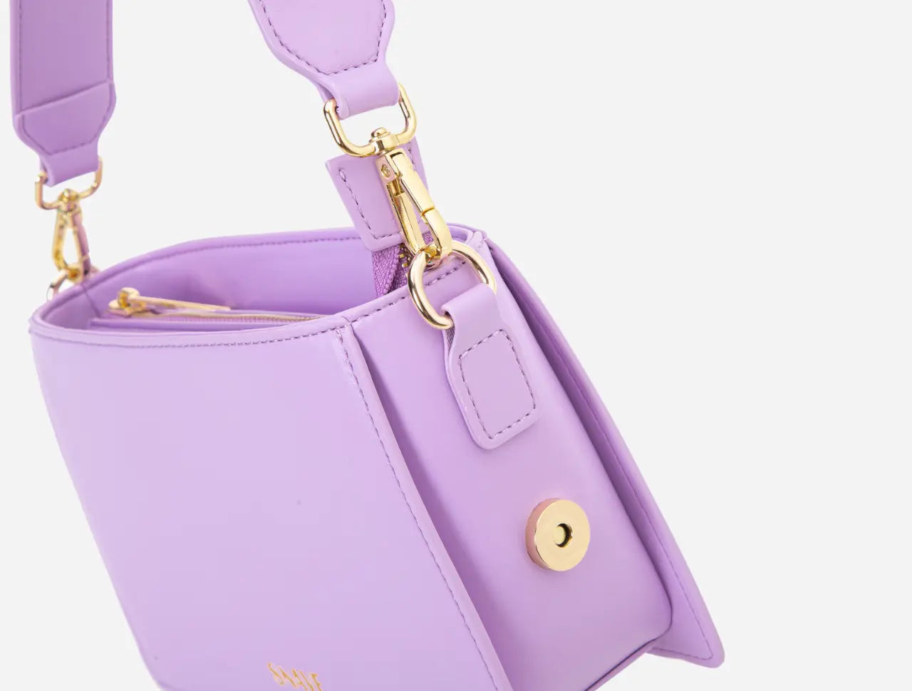 Ooreka - Le sac à main avant-gardiste SNAVE